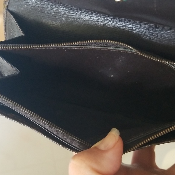 Louis Vuitton wallet - Picture 8 of 16